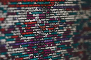 Christoph Vogt Finanzberatung schreibt mit einer Datenansicht eines Programmierers über die Macht der Internetunternehmen und die hohen Gewinne dieser Unternehmen